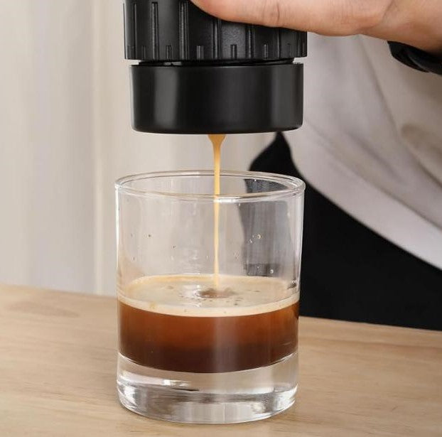 IOVA Portable coffee machine | PRO Self Heating | Green